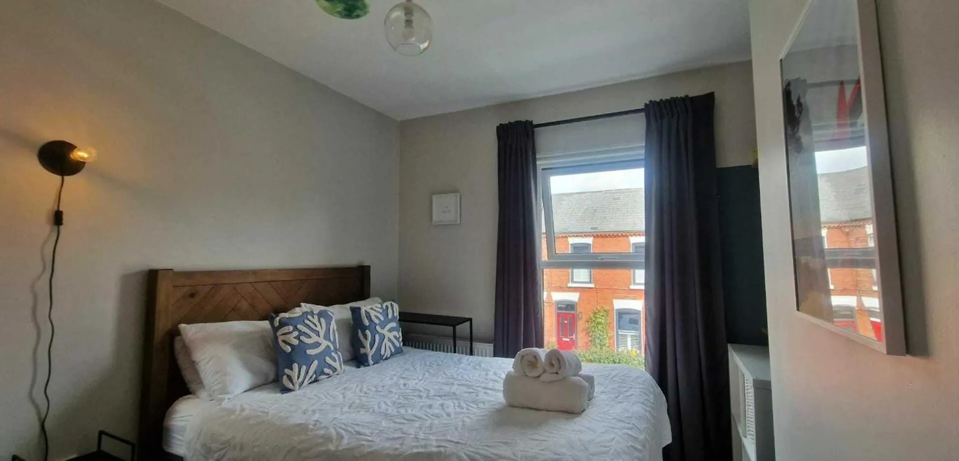 Spacious Family Haven On Edge Of City Centre Dublino 0*,